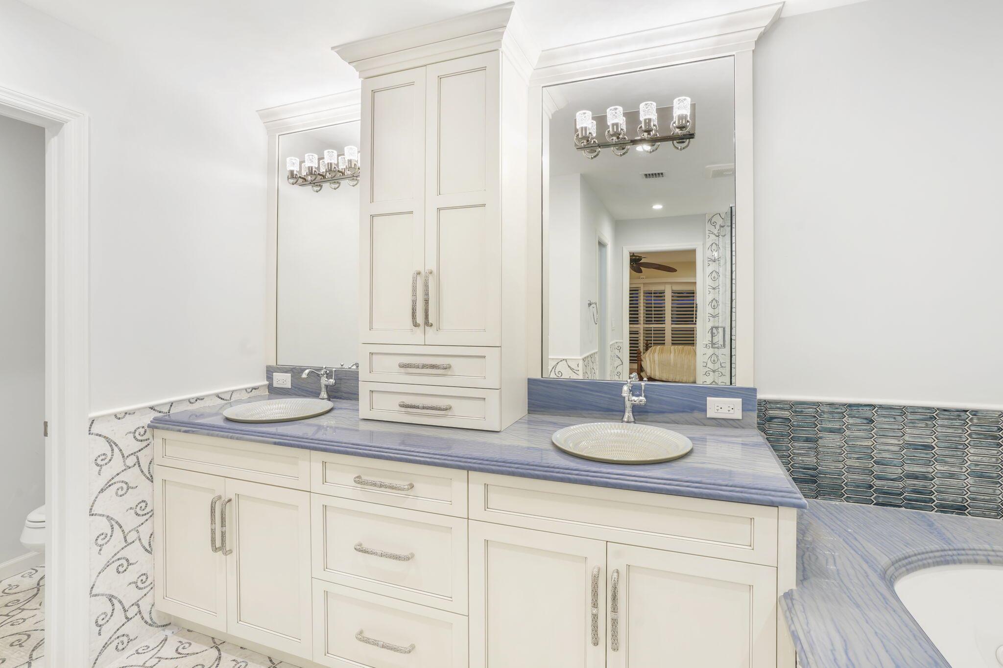 PALM BEACH ISLES 1 - Residential