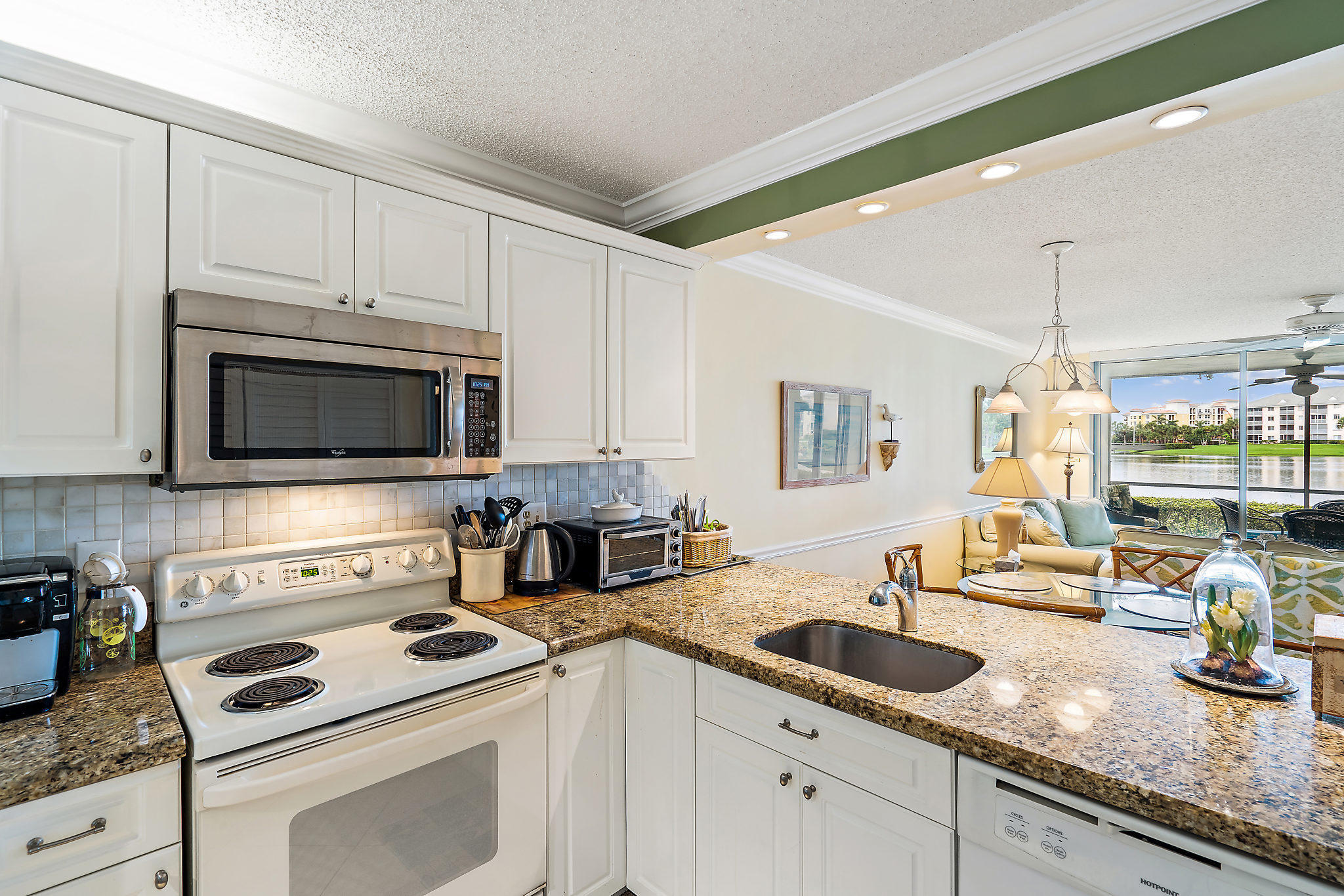 JUPITER BAY ONE THRU SIX CONDO - Residential Lease