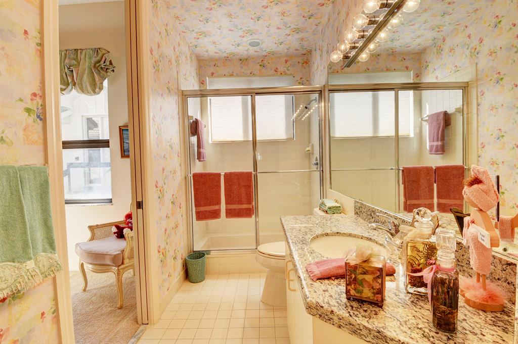 ASHBOURNE / POLO CLUB - Residential