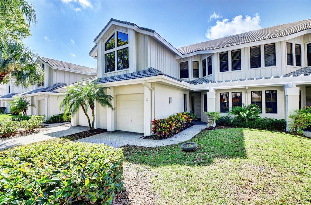 ASHBOURNE / POLO CLUB - Residential