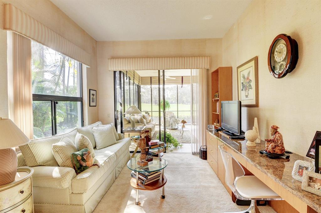 ASHBOURNE / POLO CLUB - Residential