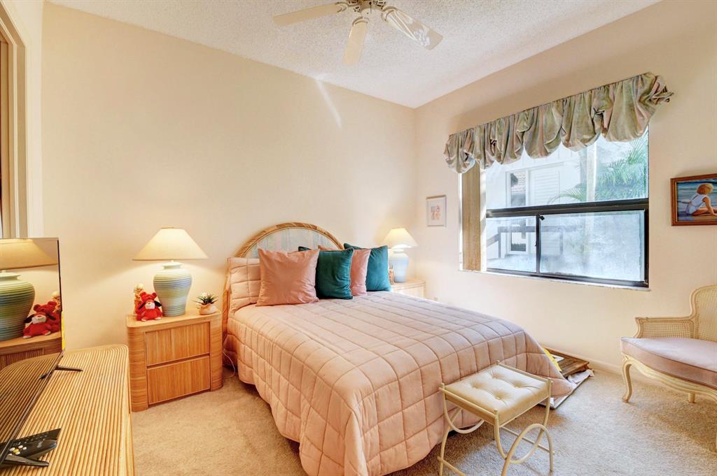 ASHBOURNE / POLO CLUB - Residential