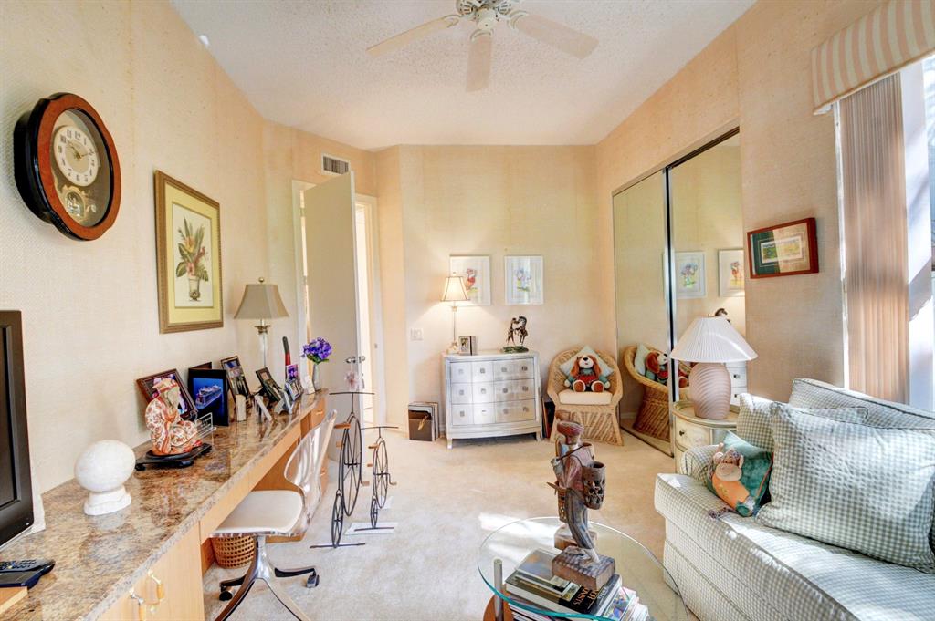 ASHBOURNE / POLO CLUB - Residential