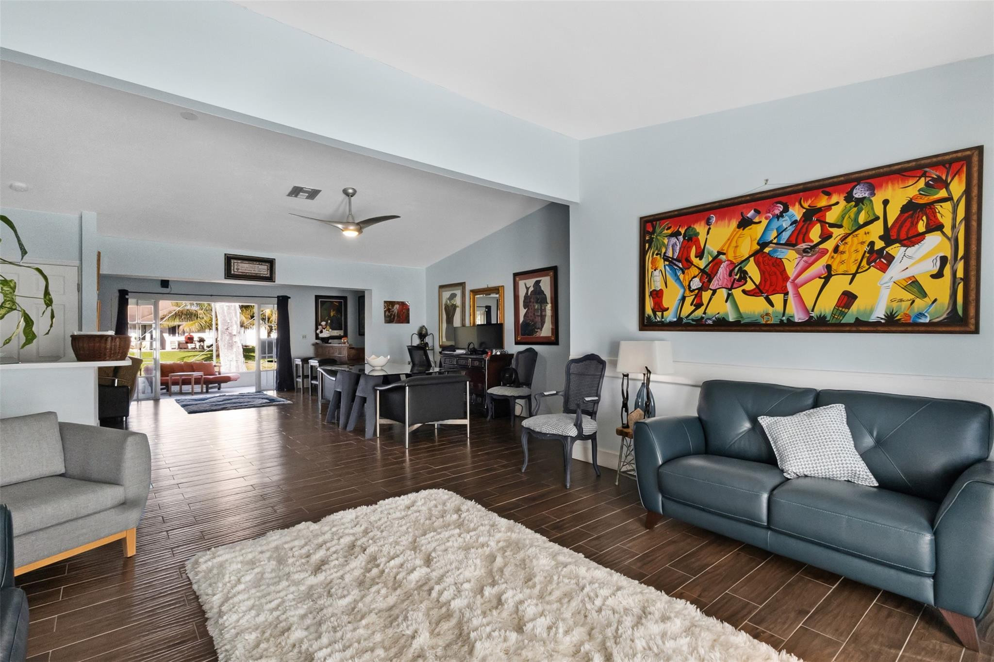 9231 N Cypress Circle