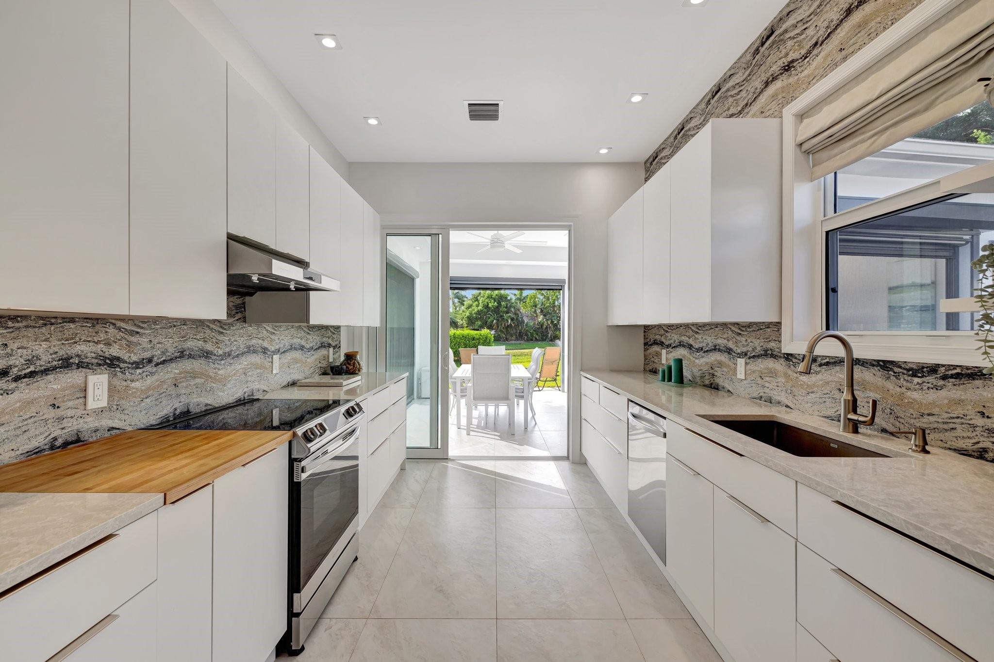 Aztec RV Resort, Land Con - Residential