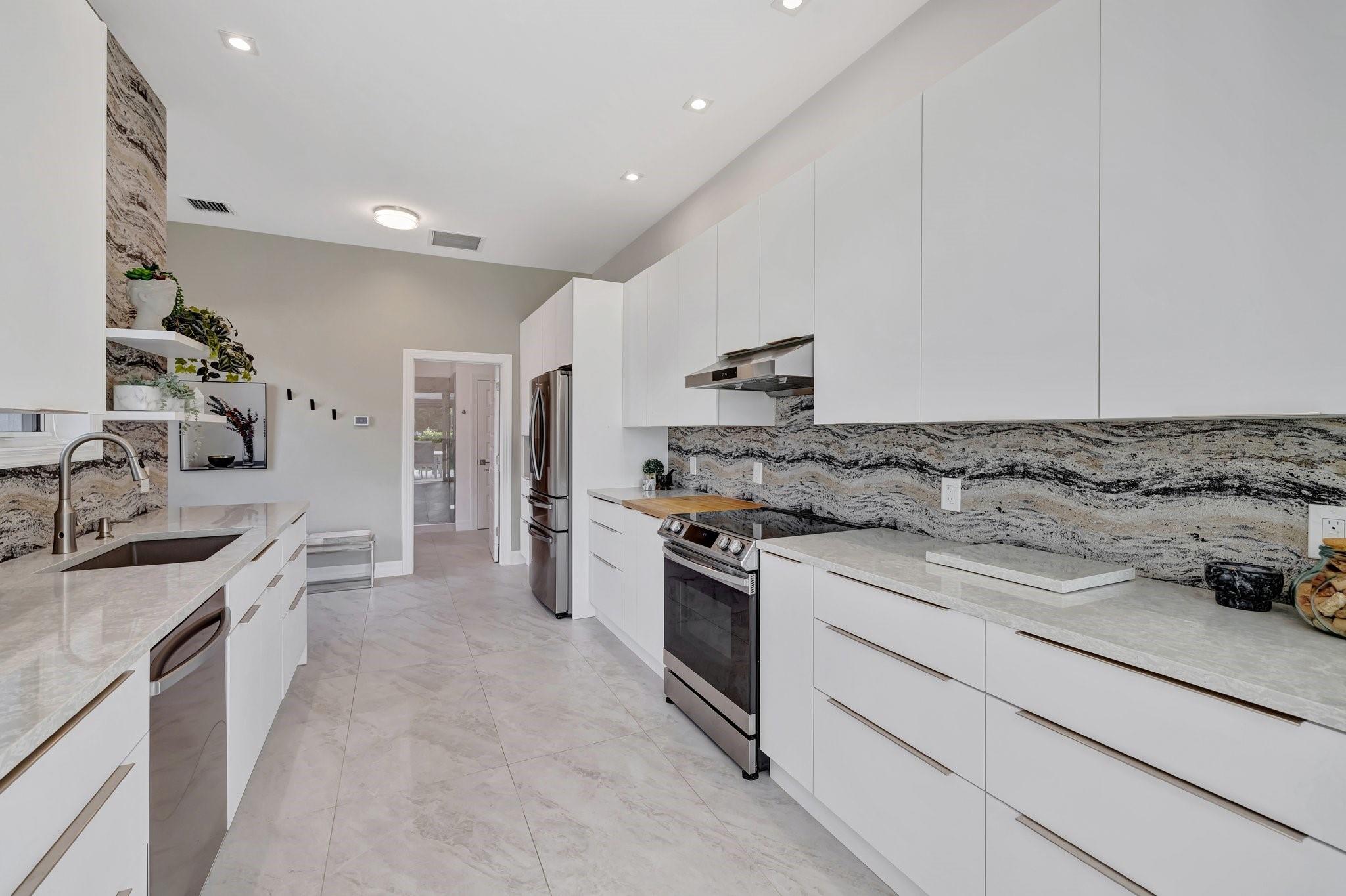 Aztec RV Resort, Land Con - Residential