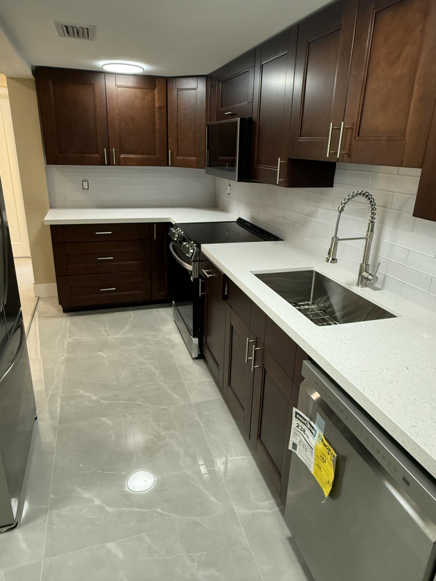 NEW HAVEN SUB - Residential Lease