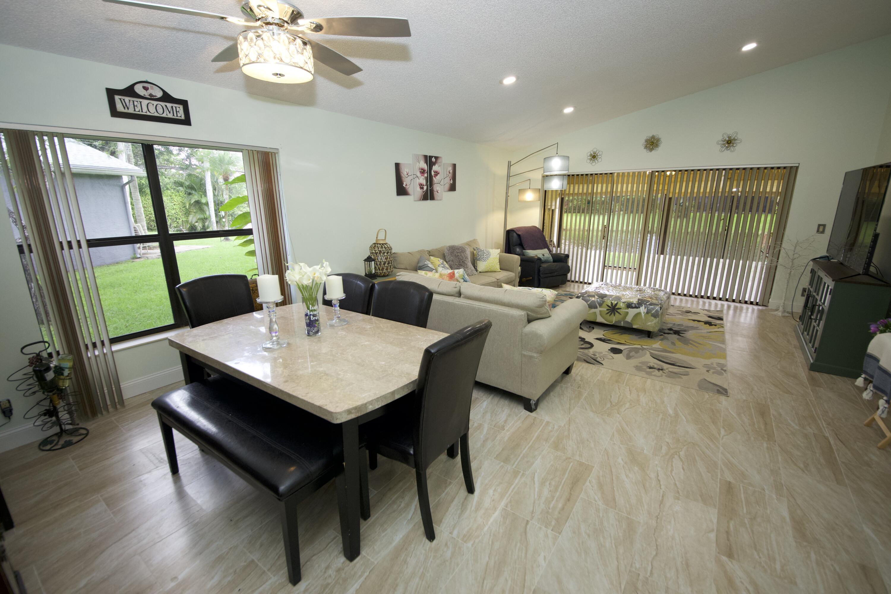 TARTAN COCONUT CREEK - Residential