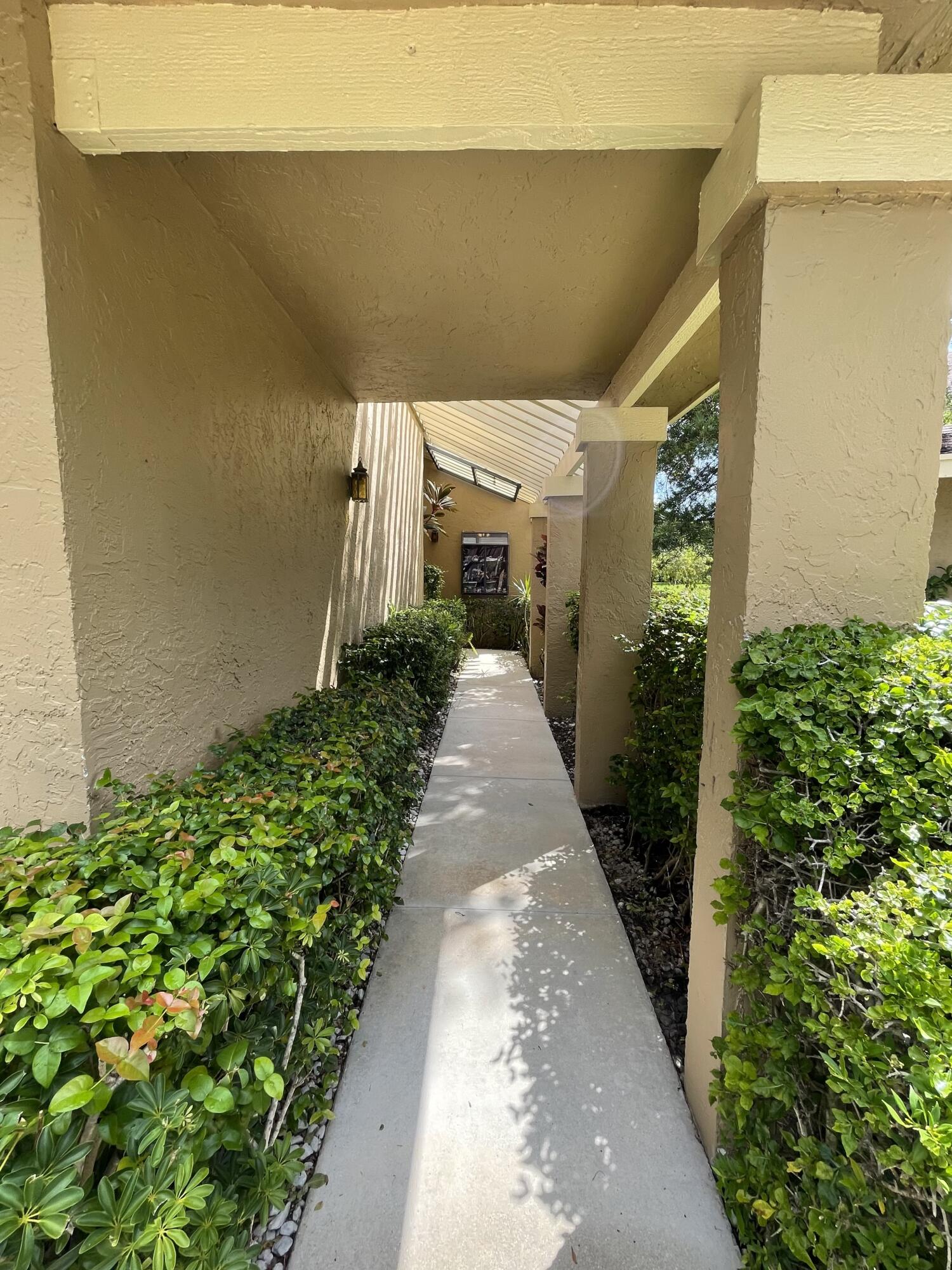 TARTAN COCONUT CREEK - Residential