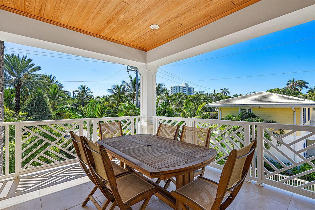 Vista Del Mar - Residential