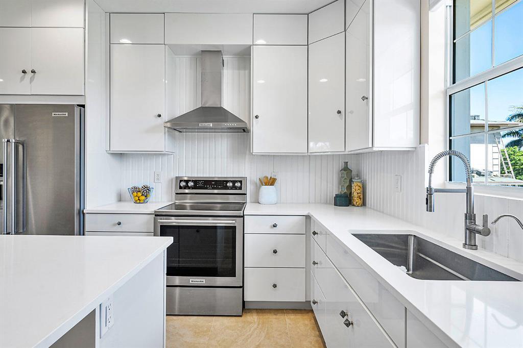 Vista Del Mar - Residential