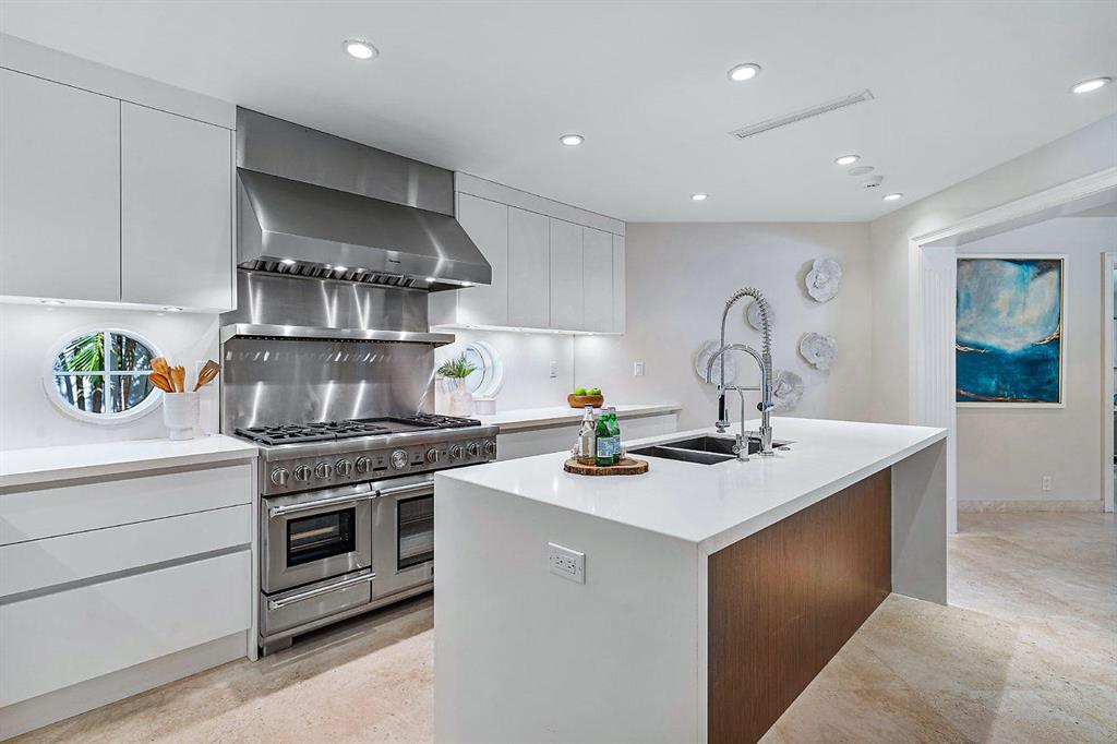 Vista Del Mar - Residential