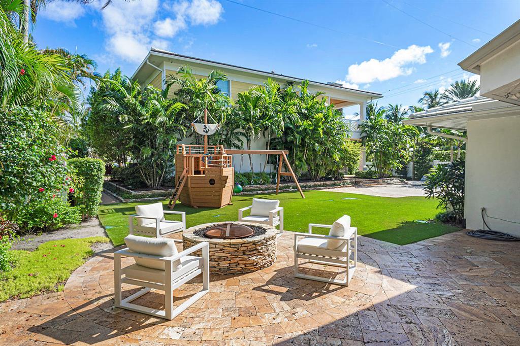 Vista Del Mar - Residential