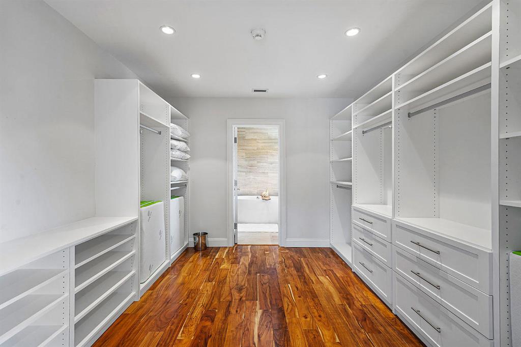 Vista Del Mar - Residential