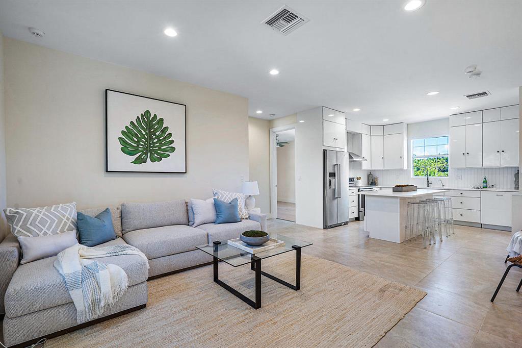 Vista Del Mar - Residential