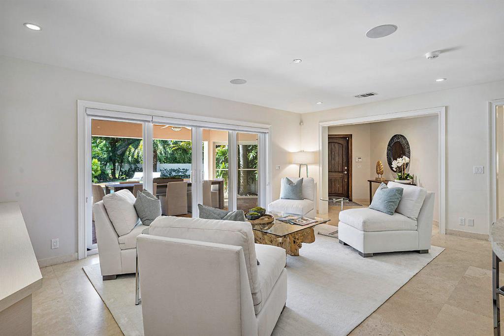 Vista Del Mar - Residential