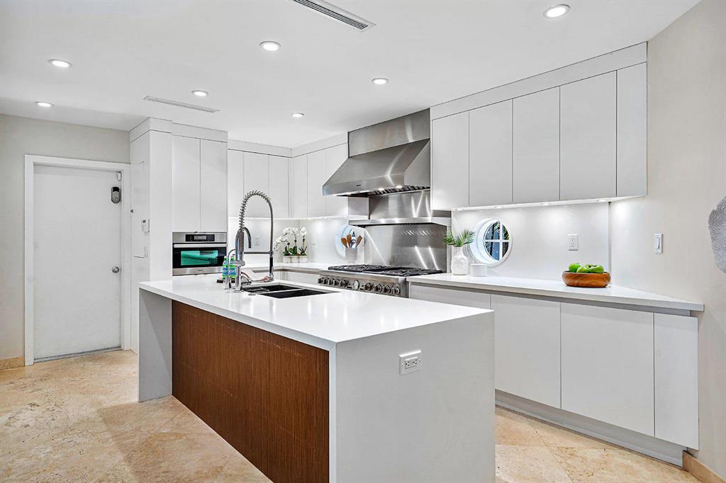 Vista Del Mar - Residential