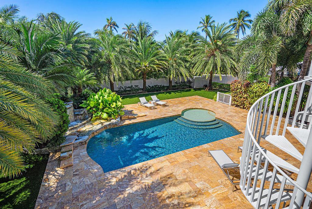 Vista Del Mar - Residential