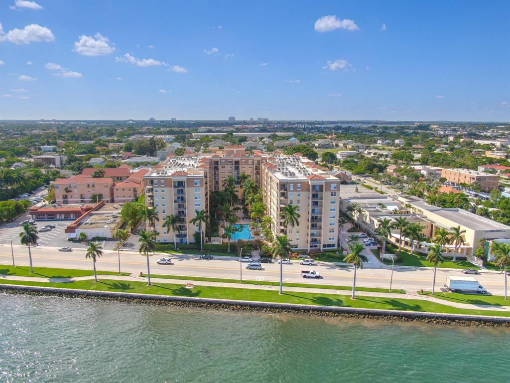 FLAGLER POINTE CONDO - Residential