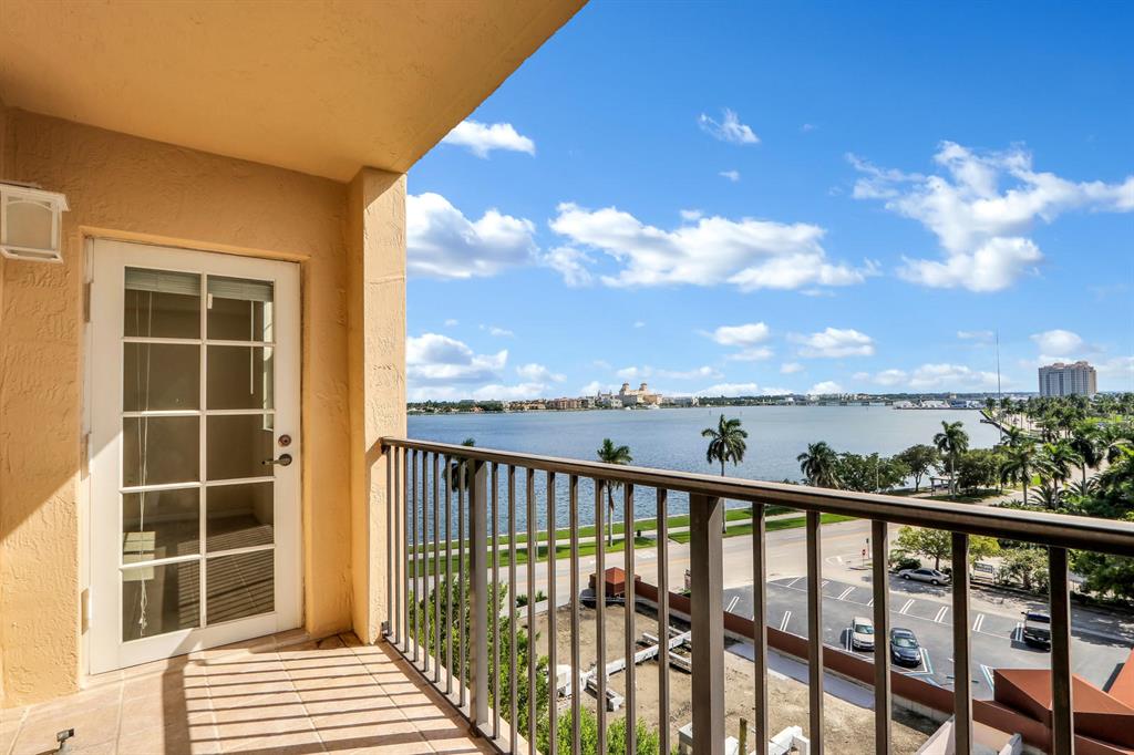 FLAGLER POINTE CONDO - Residential