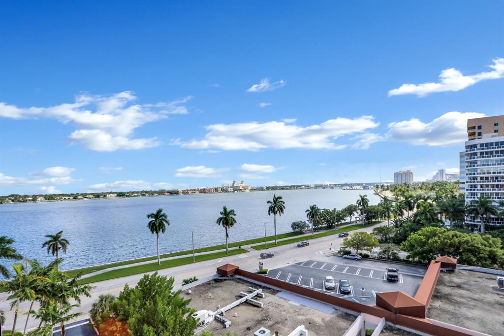 FLAGLER POINTE CONDO - Residential