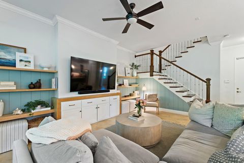 4033 Kingston Lane Palm Beach Gardens FL 33418