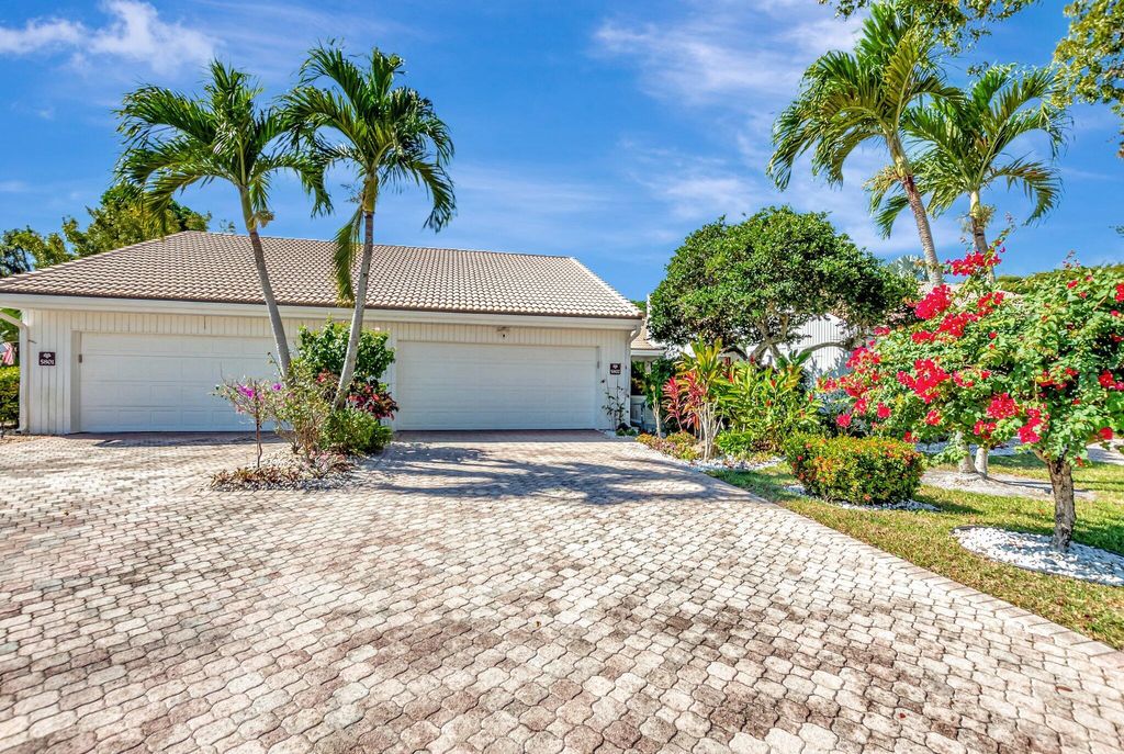 Photo of 19890 Sawgrass Lane #5802, Boca Raton, FL 33434 (MLS # R11070981)