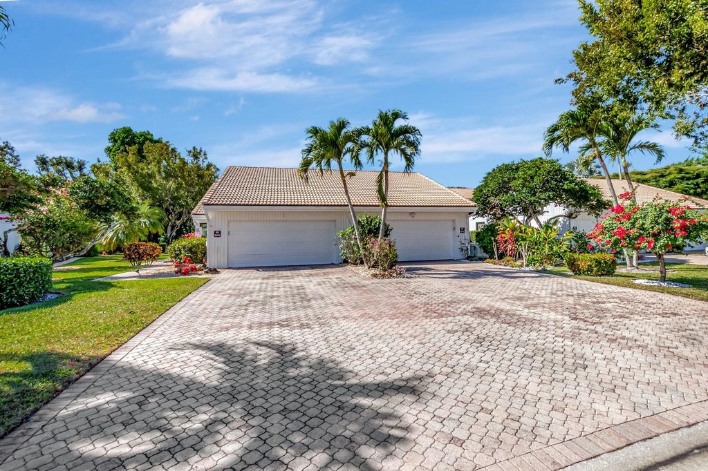 Photo of 19890 Sawgrass Lane #5802, Boca Raton, FL 33434 (MLS # R11070981)