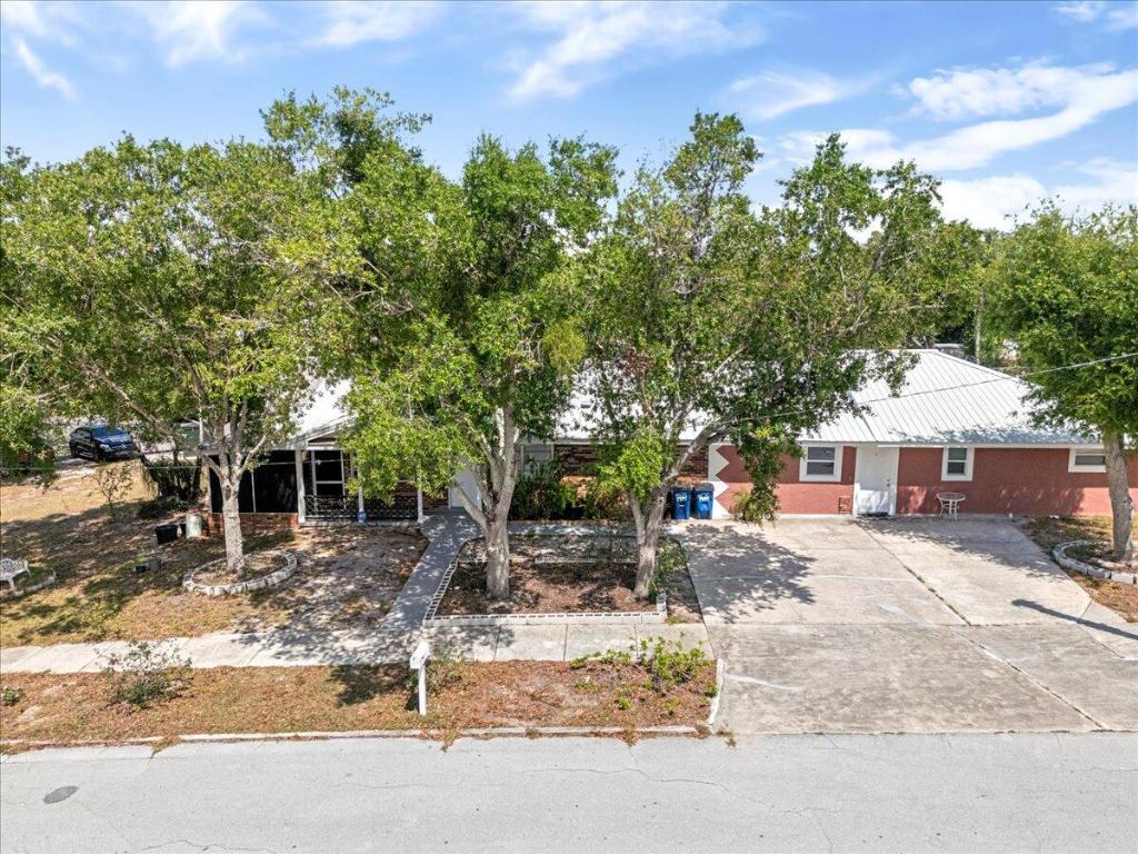 LAKEVIEW PLACE - Residential