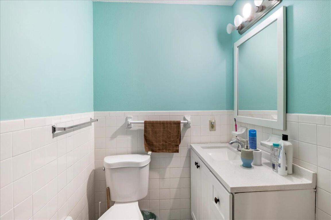 LAKEVIEW PLACE - Residential