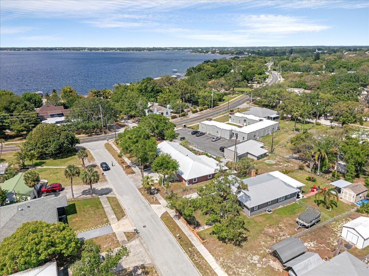 LAKEVIEW PLACE - Residential