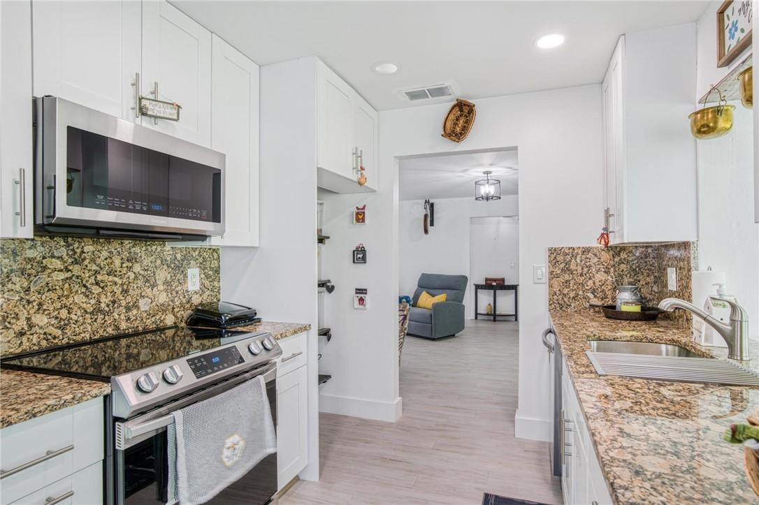 Lauderdale West Sec 4 88- - Residential