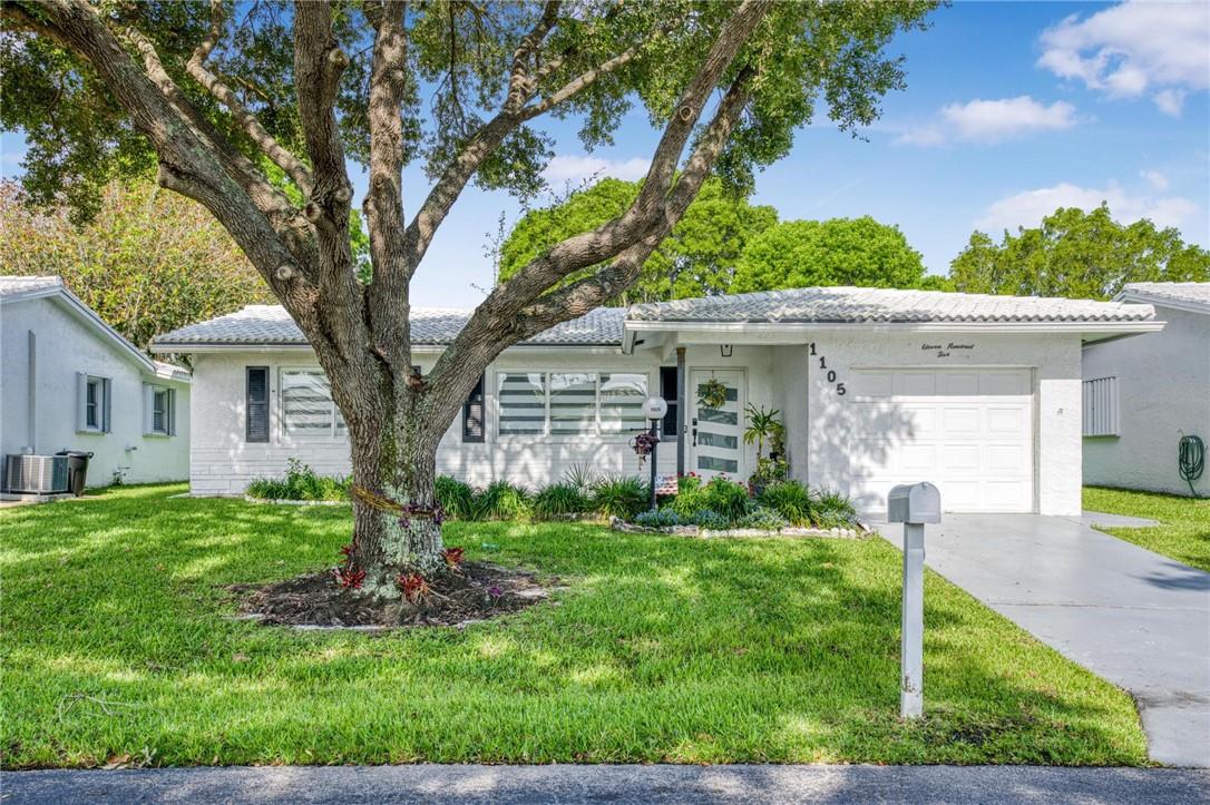 Lauderdale West Sec 4 88- - Residential