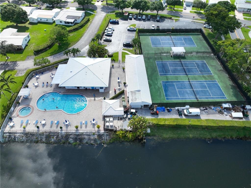 Lauderdale West Sec 4 88- - Residential