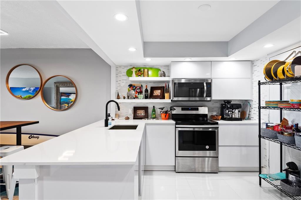 Golden Horn Condo - Residential