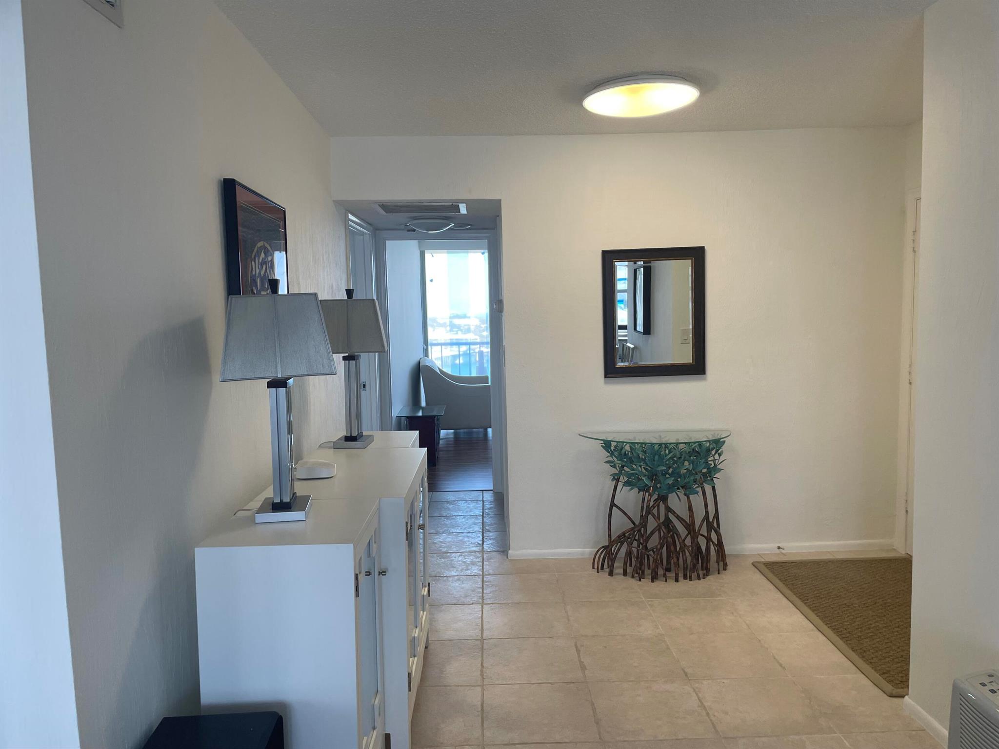 1180 S Ocean Boulevard 17d