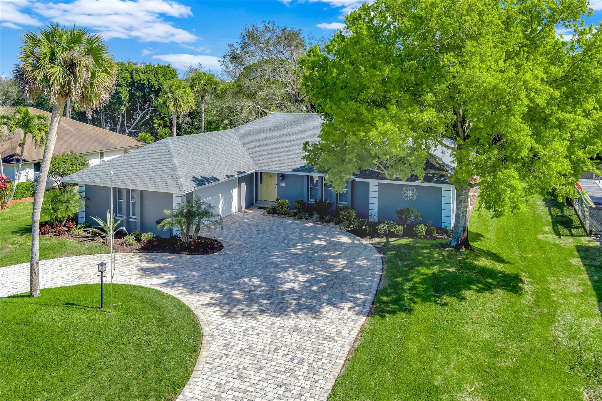 Coral Wind - Residential