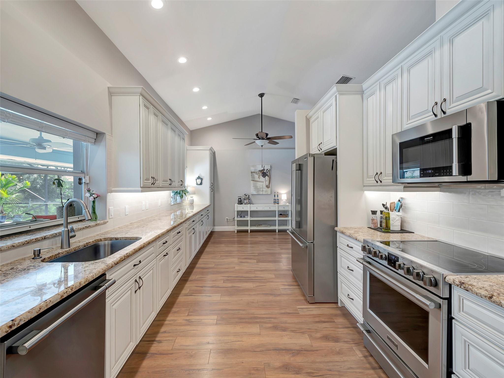 Coral Wind - Residential