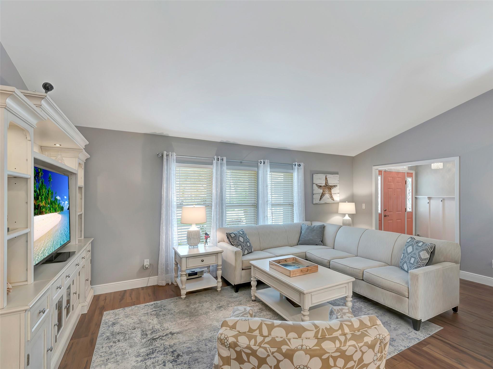 Coral Wind - Residential