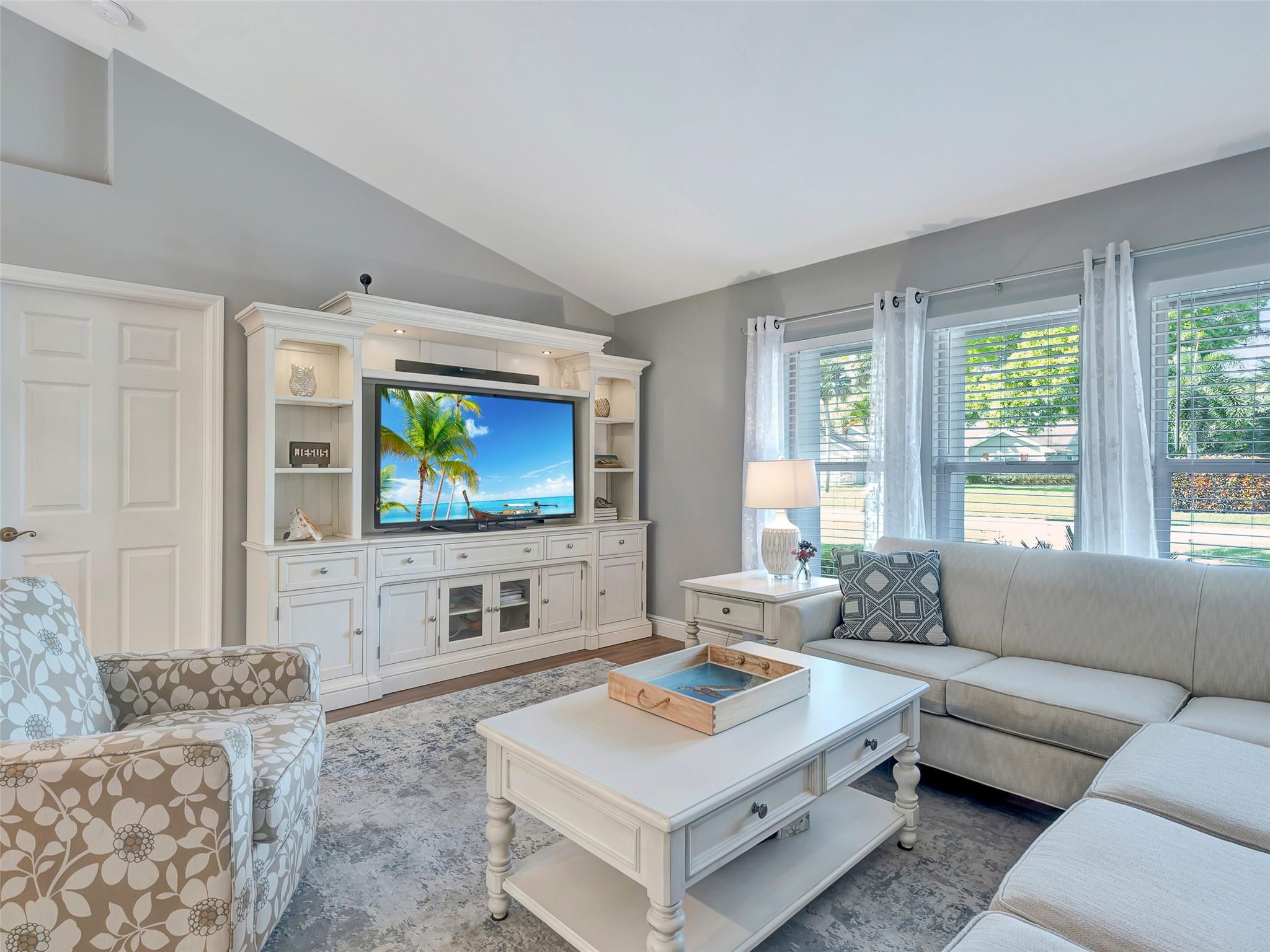 Coral Wind - Residential