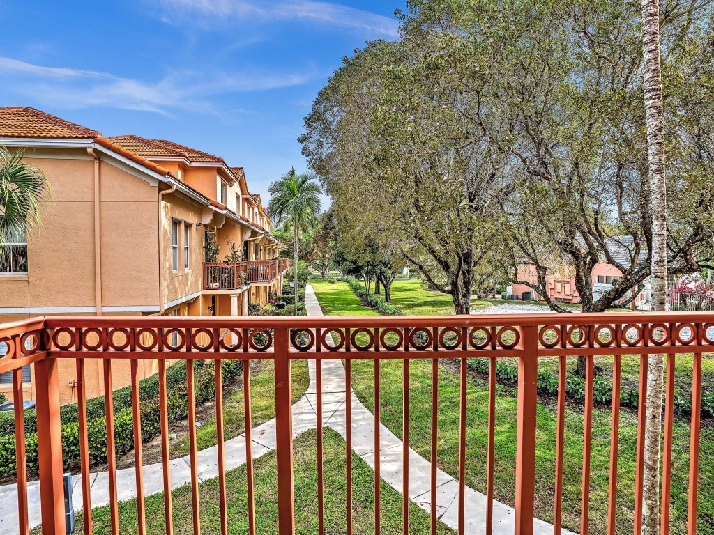 TIERRA VERDE AT DELRAY BEACH - Residential Lease