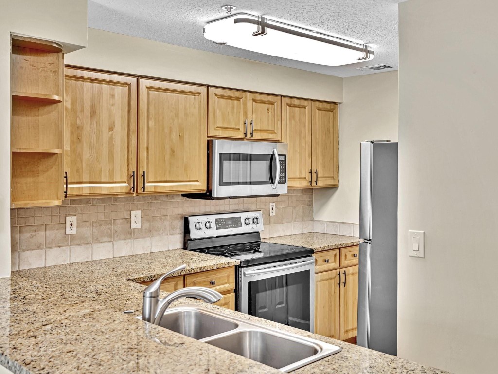 TIERRA VERDE AT DELRAY BEACH - Residential Lease