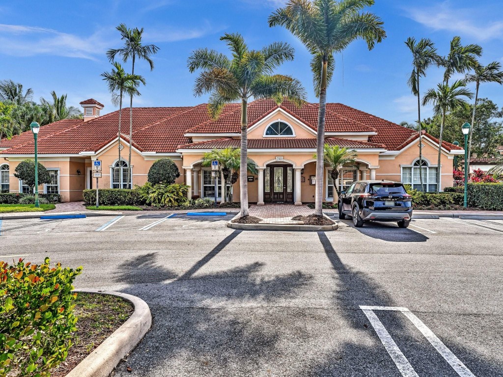 TIERRA VERDE AT DELRAY BEACH - Residential Lease