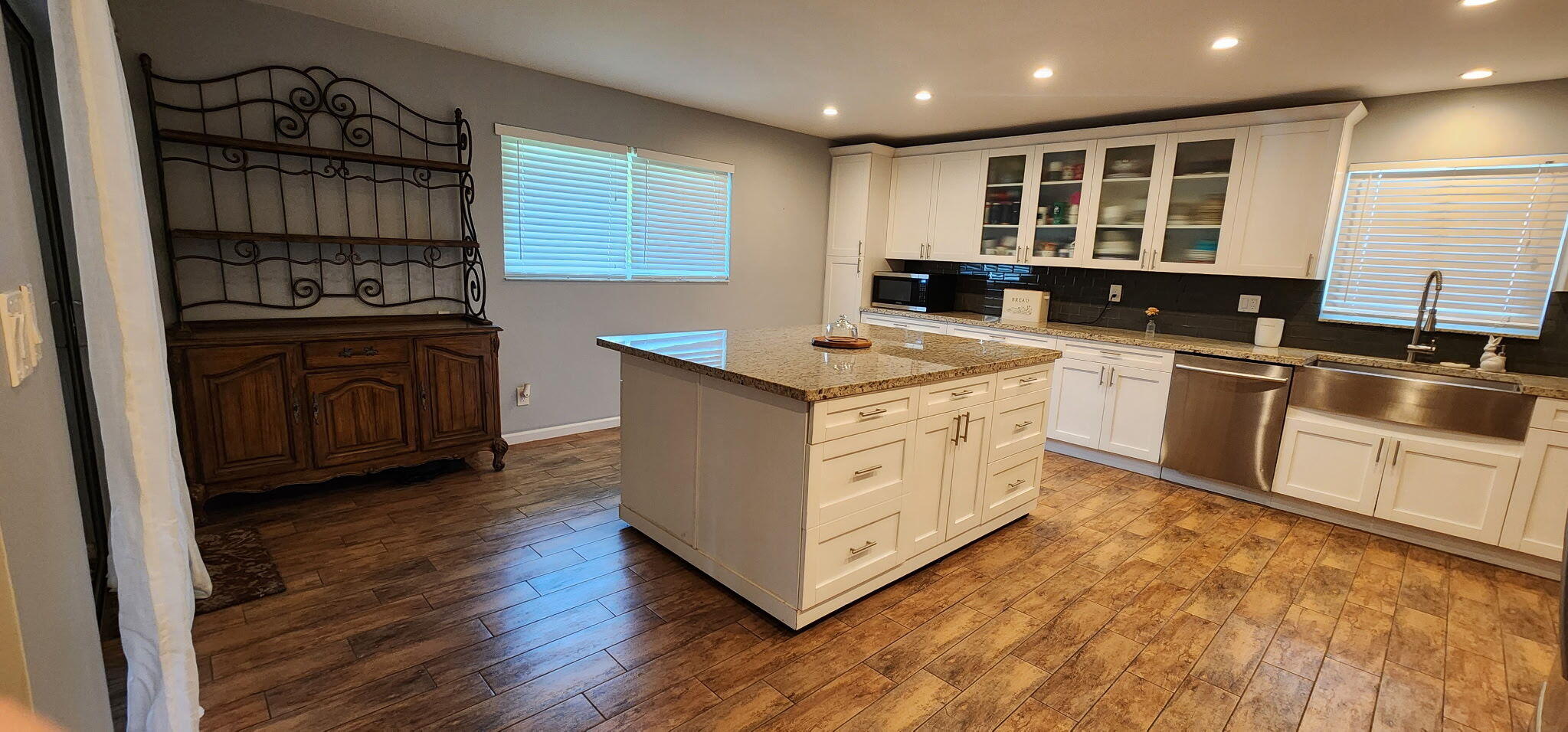 335 Sandpiper Avenue