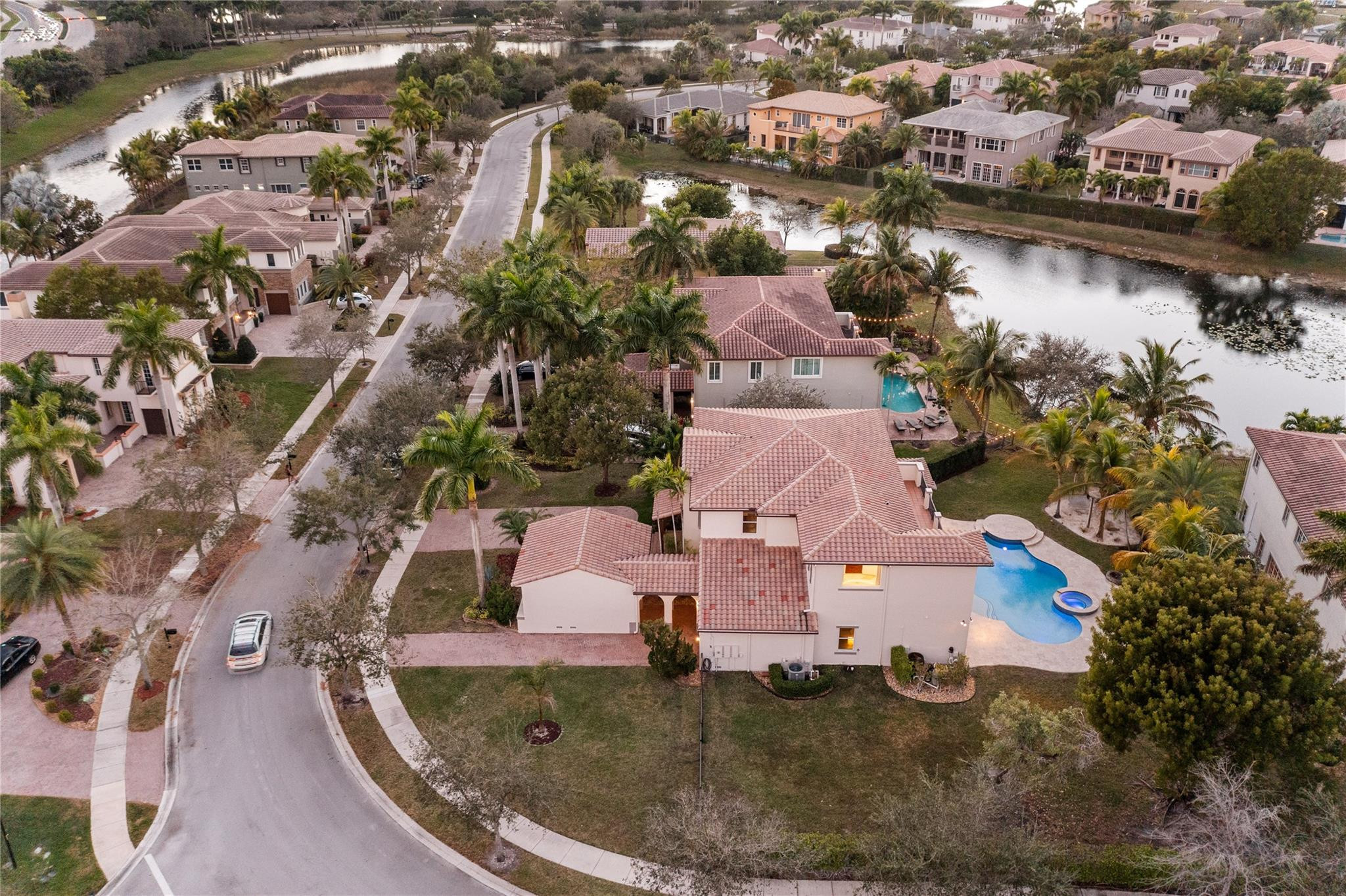 HERON BAY - Residential