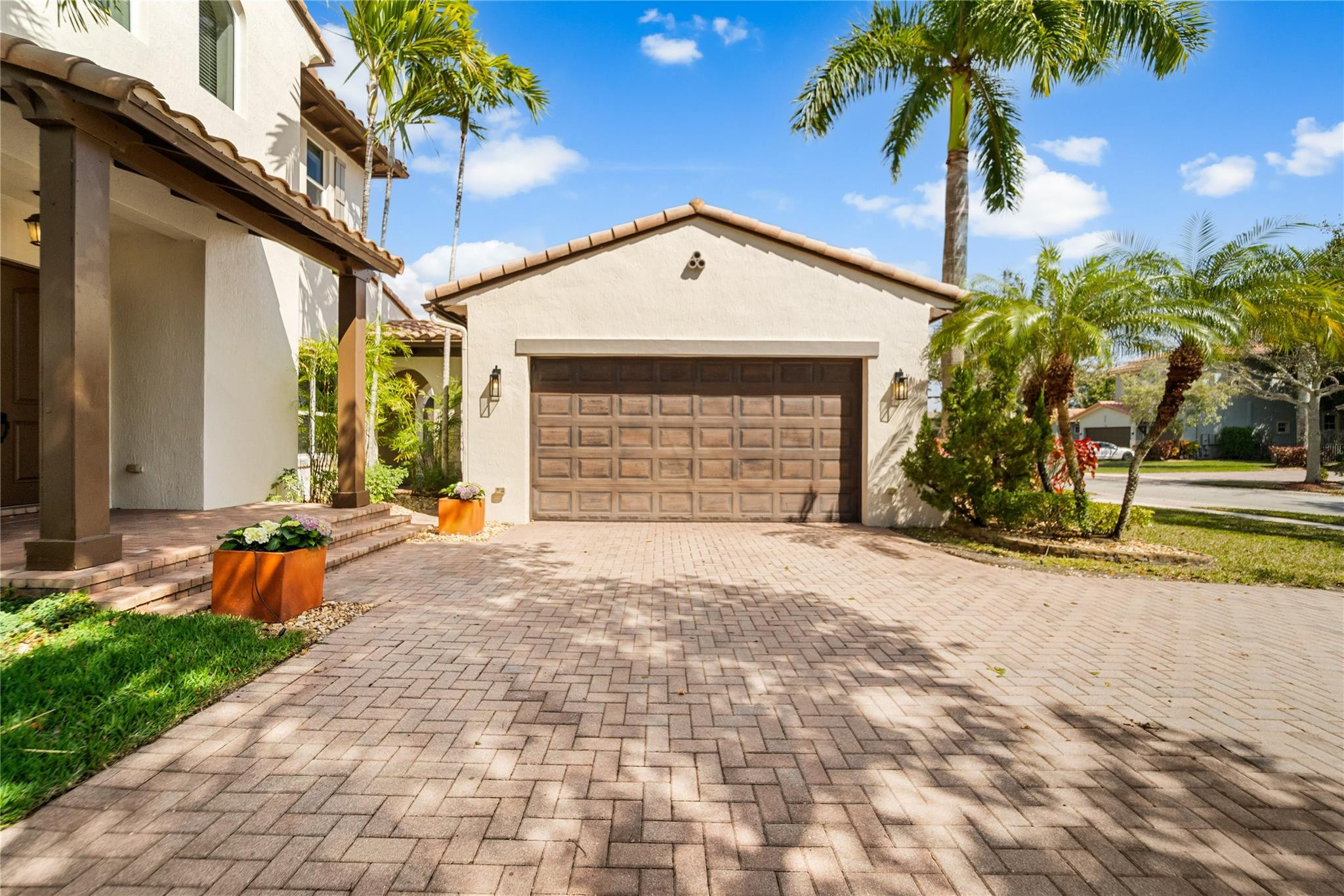 HERON BAY - Residential