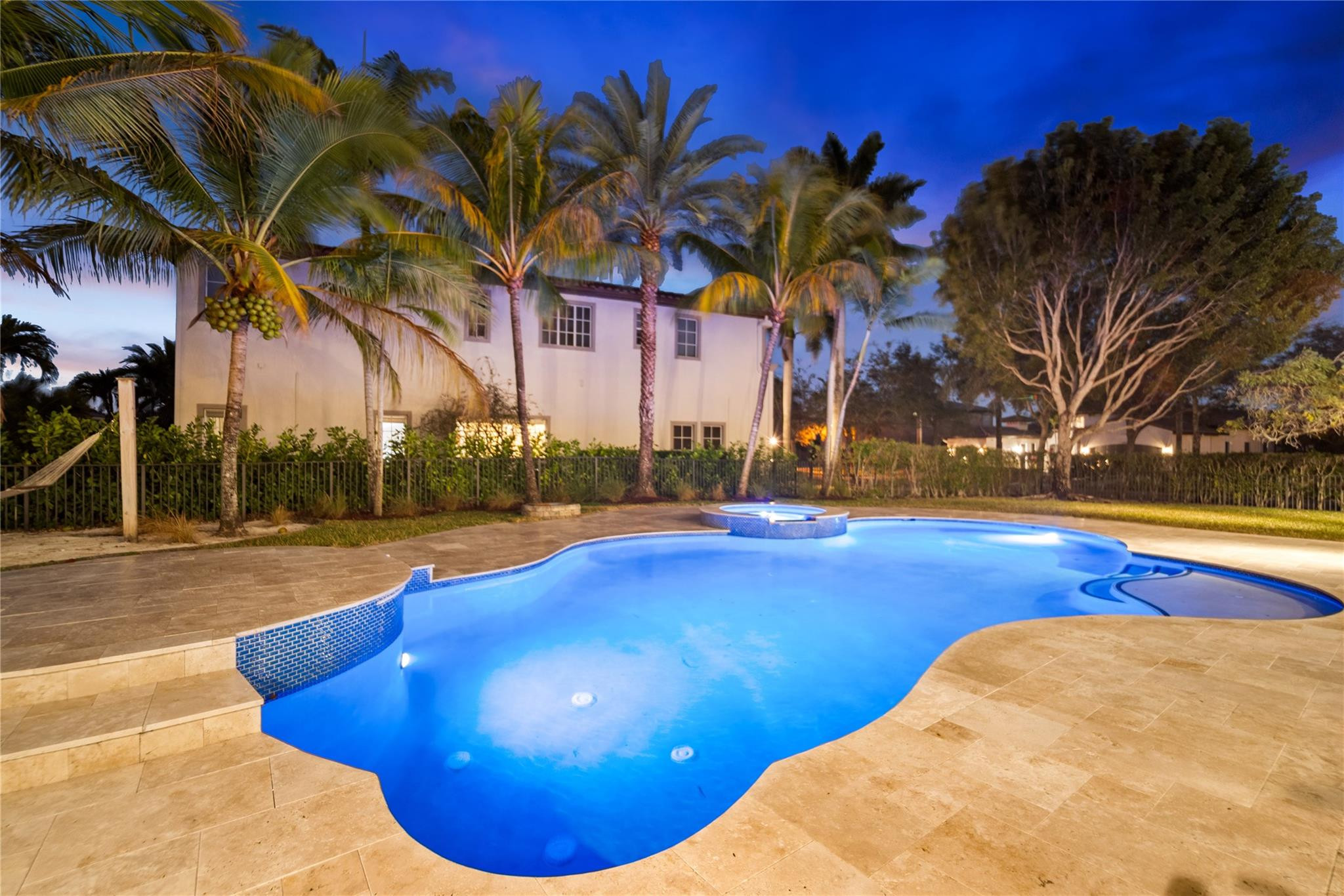 HERON BAY - Residential