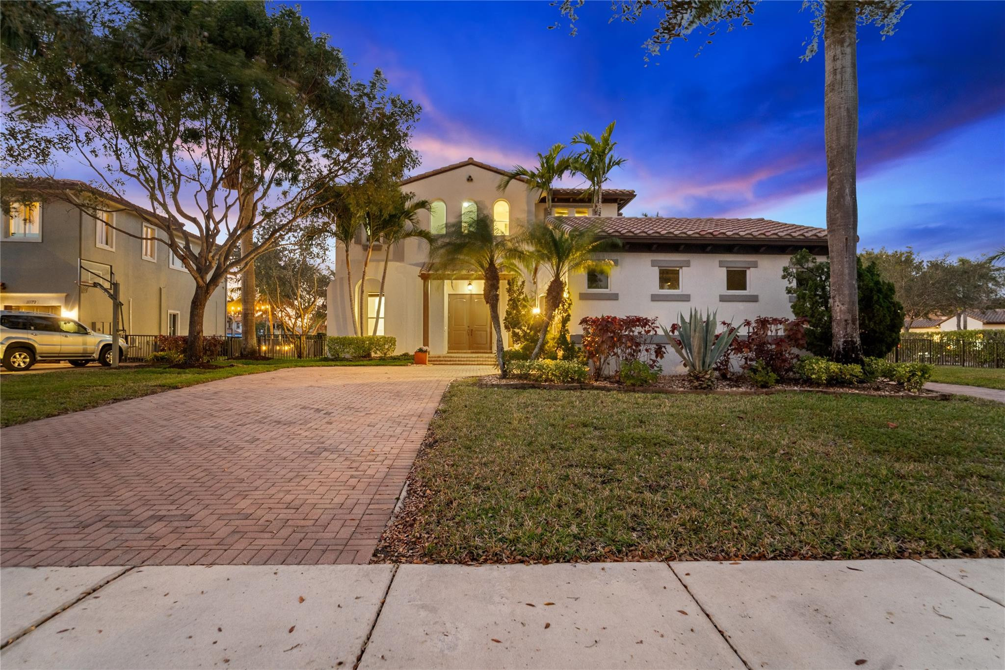 HERON BAY - Residential