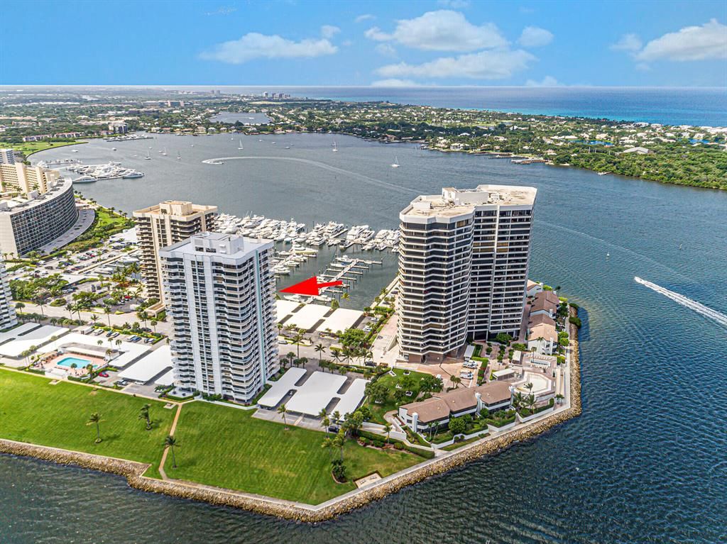 Photo of 115 Lakeshore Drive #1646, North Palm Beach, FL 33408 (MLS # R10725472)