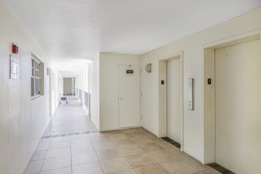 Briarwood Club 3 Condo - Residential